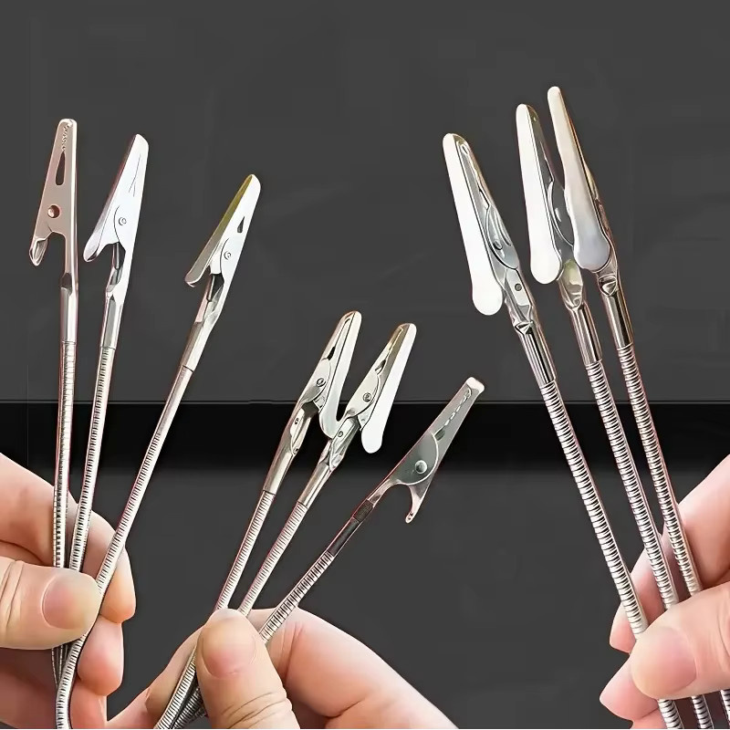 Multifunktionaler Doppel-Krokodilklemmenhalter aus Metall in Silber für Büro, Heim und Labor - Bild 4