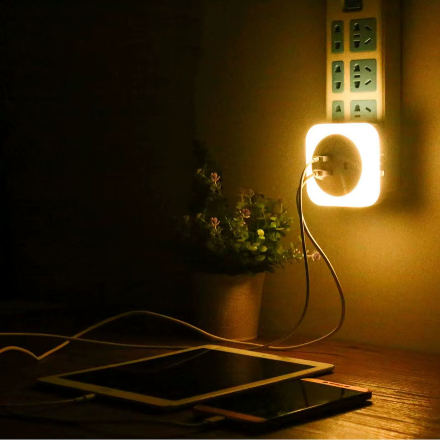 LED Nachtlicht mit Bewegungssensor und Dual USB Ladebuchsen in Weiß, Warmweiß - Bild 3
