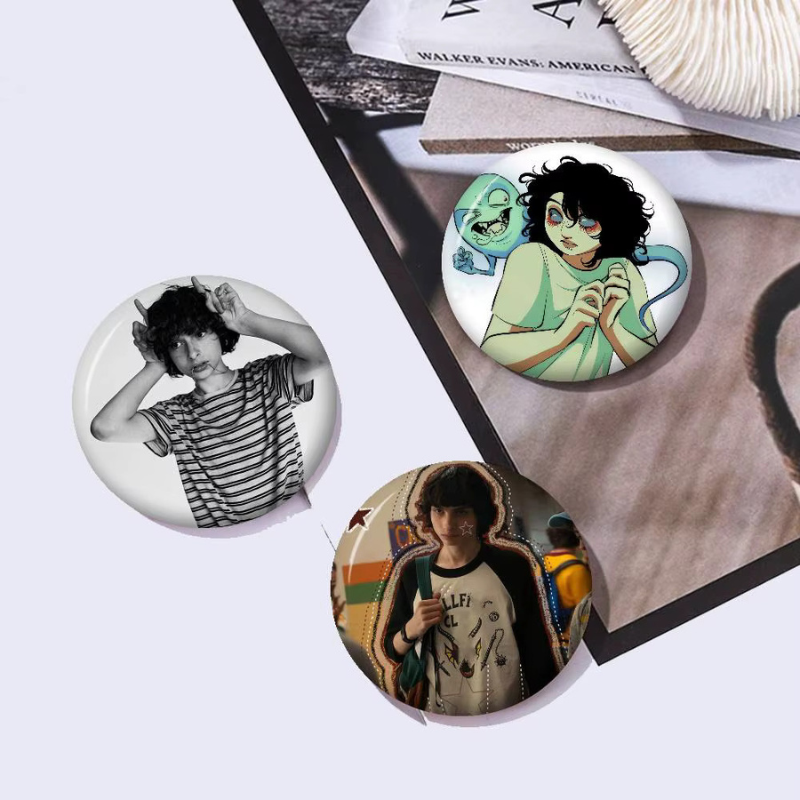 Brosche Messing, Finn Wolfhard Stranger Creator - Bild 3