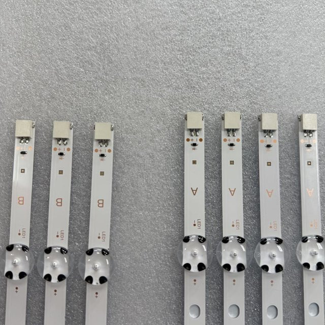 LED-Hintergrundbeleuchtungsstreifen in Weiß für JVC LT-55VU980 und Telefunken D55U400M4CWI D55U297N4CW D55U297N4CW1 D55U296B4CW TE55292G37Z2P TE55292S26Y2P - Bild 1