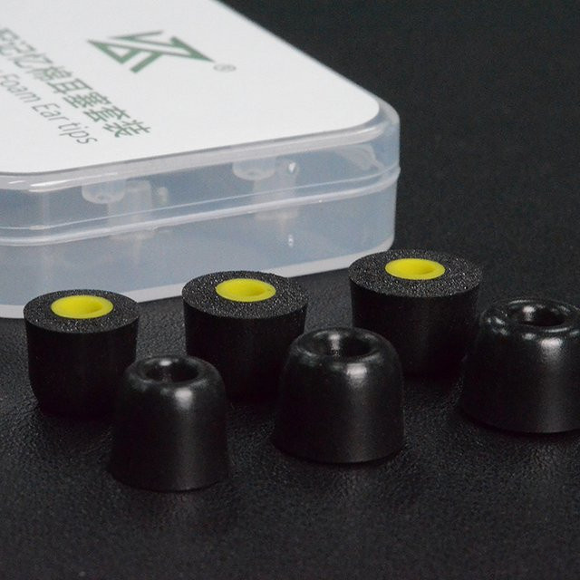 KZ High-End In-Ear-Monitor Kopfhörer mit Memory-Baumwolle in Schwarz - Bild 1