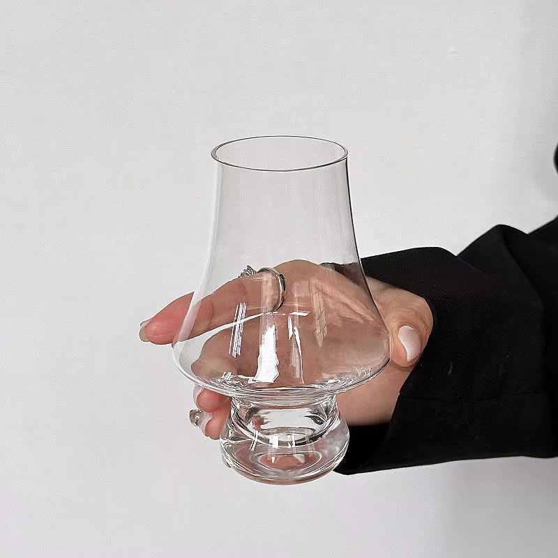 Handgefertigtes Kristall-Whisky-Glas im Tulpen-Design, transparent, ideal als Cognac-Probierbecher für Scotch und Bourbon - Bild 3