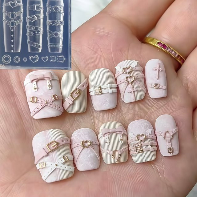 Transparente Silikon-Nagelkunstform, Gürtelschnalle, Herzschloss, 3D-Nageldekorationsform - Bild 1