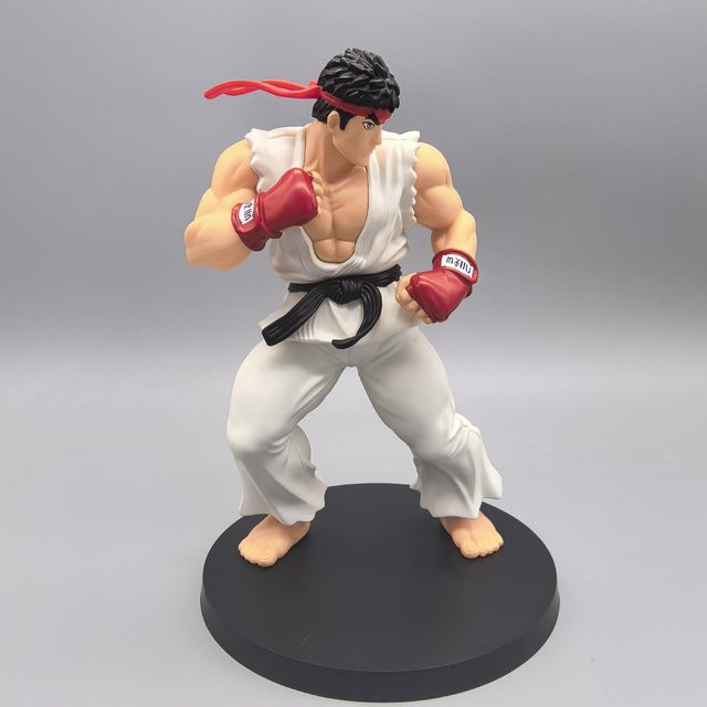 Ken Masters Hoshi Ryu Actionfigur aus PVC von Discover Intime für Street Fighter Fans - Bild 1