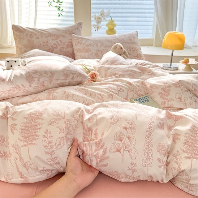 Bonenjoy Bettbezug-Set mit Kissenbezügen aus weichem Polyester in Rosa mit floralem Design - Bild 1