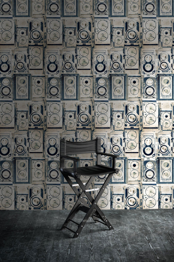 MINDTHEGAP Tapete Obscure WP20238 in Blau mit abstraktem Typography-Design und Shabby Chic Stil - Bild 1