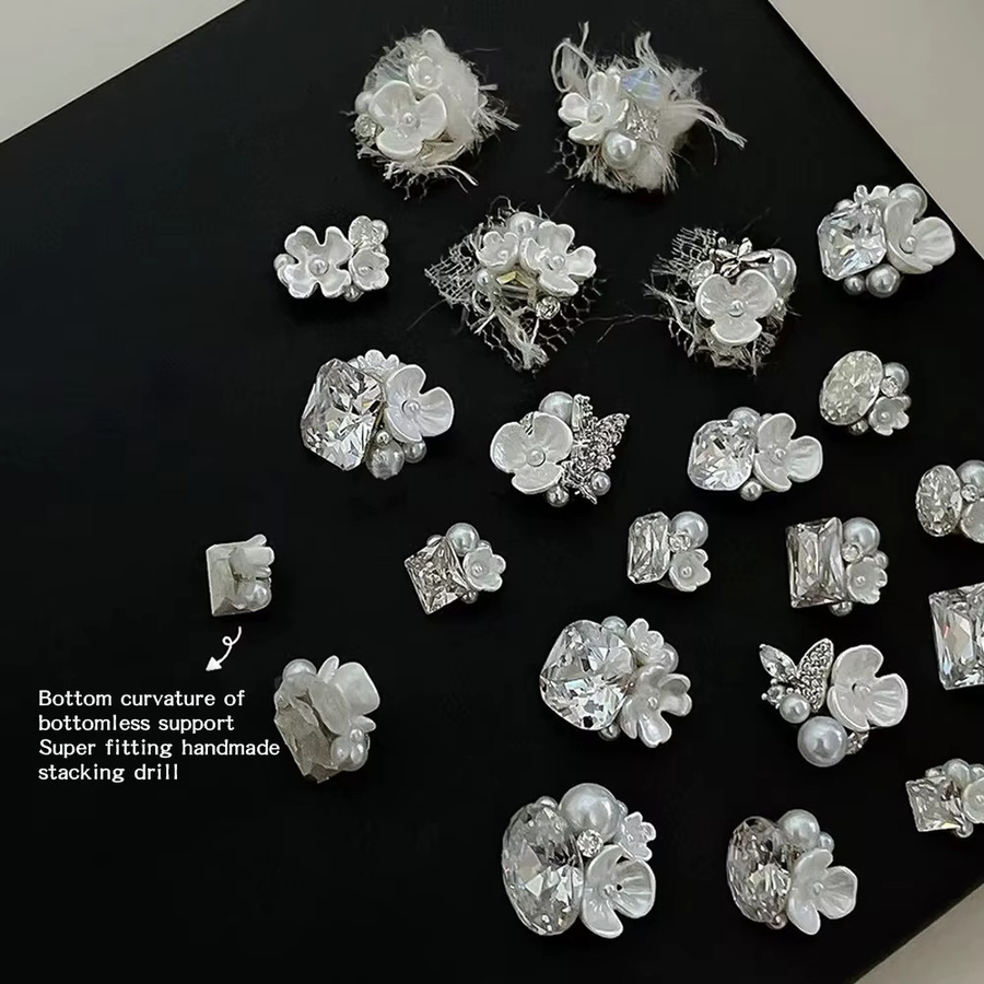 kaniu Nagel Schmuck 3D Kristall Strass Blumen mit Perlen, Glänzend - Bild 3