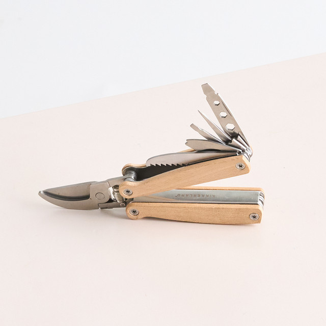 Kikkerland Multi-Tool Taschenmesser aus Buchenholz in Braun und Silber - Bild 1
