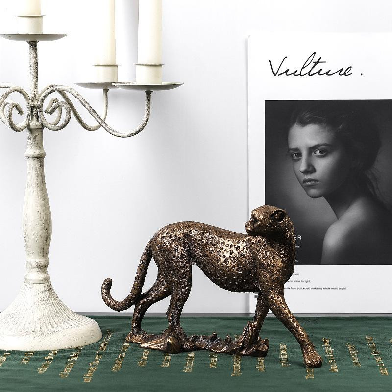 Yiran Furniture Leoparden-Dekoration aus Kunstharz in Gold, moderne Tischdekoration für Wohnzimmer und Büro, B/T/H: 14,5 x 7,5 x 7,5 cm - Bild 2