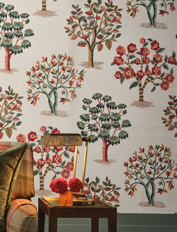Nina Campbell Carta da parati Fener Grove Tapete mit Baum-Motiv in Coral und Teal aus Naturfasern - Bild 3