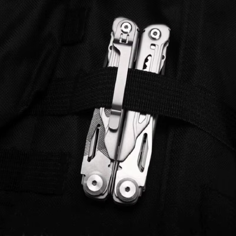 Daicamping DL1 DL0 EDC Multifunktionswerkzeug in Silber mit Klinge und Clip als faltbares Multitool - Bild 3