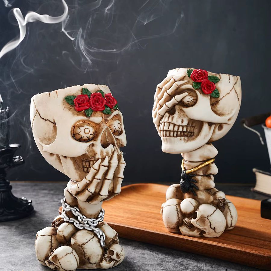 Halloween Totenkopf Stifthalter aus Harz im Vintage- und Retro-Stil - Bild 2
