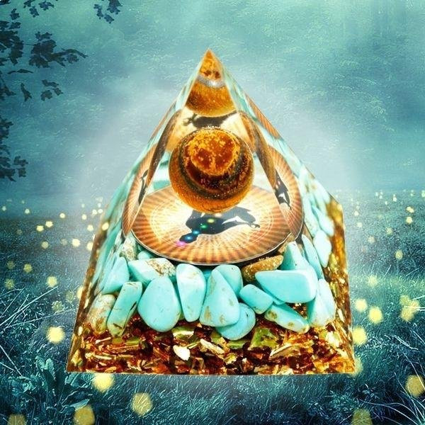 Orgonitpyramide 7 Chakren mit Tigerauge und Türkis von Eurowebbiz aus Harz und Natursteinen - Bild 1