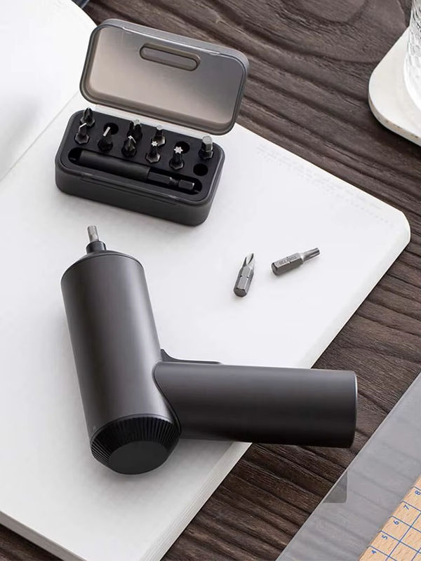 Xiaomi Mijia Elektroschrauber 3,6V mit 2000mAh Akku und 5N.M Drehmoment in Schwarz inklusive 12 S2-Schraubendrehern - Bild 4