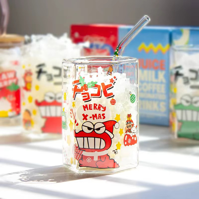 Bandai Crayon Shin-chan Glasbecher aus Borosilikatglas in transparent mit sechseckiger Form und Cartoon-Krokodil-Design - Bild 2