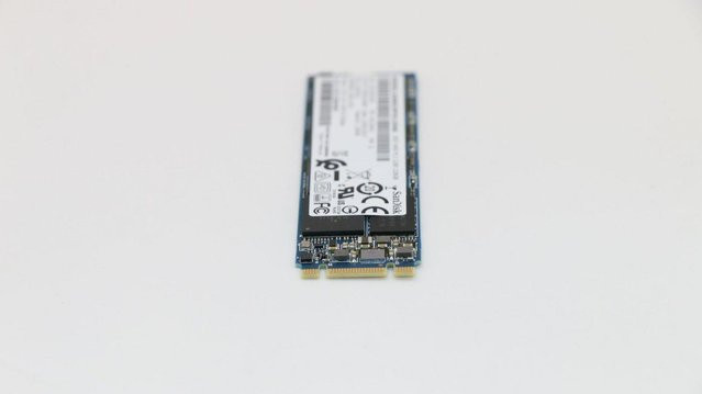 Lenovo UMIS AH641 512GB M.2 PCIe 2280 SSD in Schwarz - Bild 1