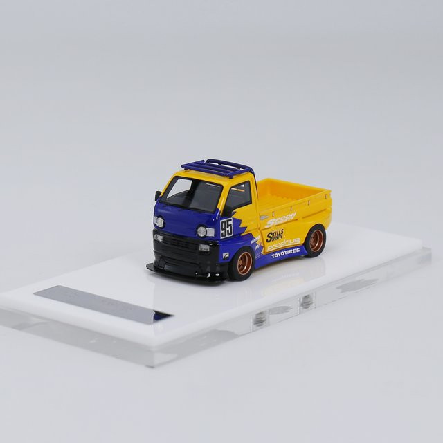 YM Model Suzuki Carry, Spielfahrzeug, 1:64, Kunststoff, Orange - Bild 1