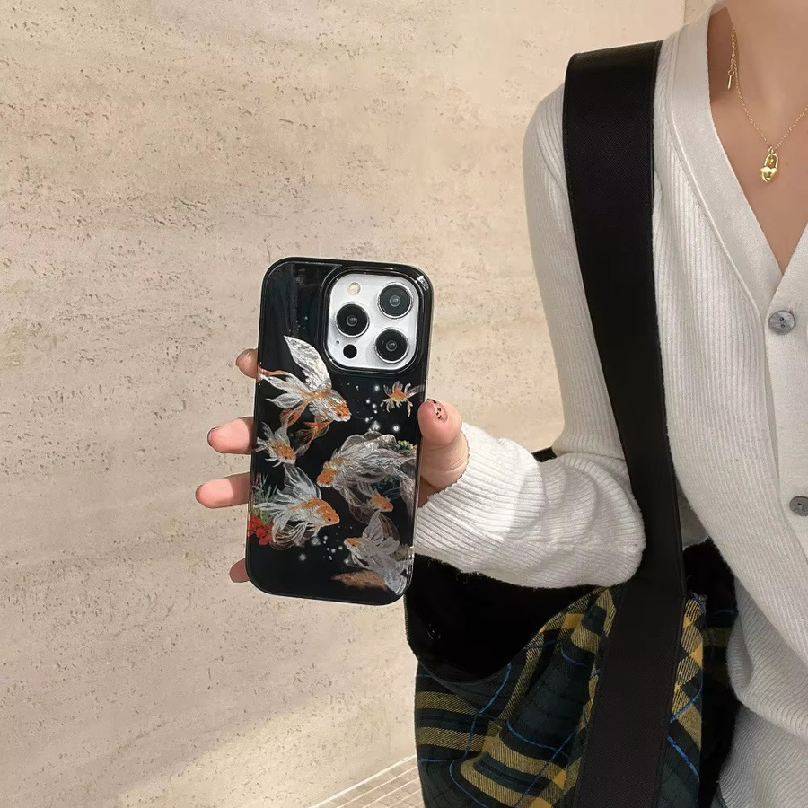 Luckly Koi Goldfish Schutzhülle mit Glanz-Effekt und Gletscher-Textur für Apple iPhone 11 bis 16 Pro Max in Schwarz und Gold - Bild 2