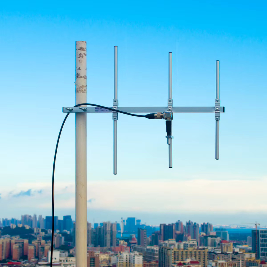 HYS UHF High Gain faltbare Yagi-Antenne 400–470 MHz in Silber für Amateurfunk-Repeater und Systemscanner - Bild 1