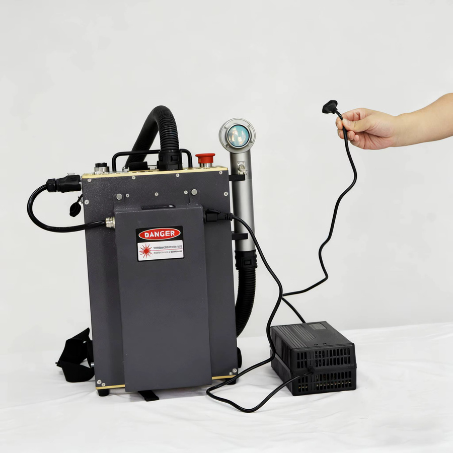 JPT Pulse Faserlaser Reinigungsmaschine 300 W Rucksack Laserreiniger in Grau für Metall, Holz, Ölfarbe und Rost, AC 220 V und batteriebetrieben - Bild 2