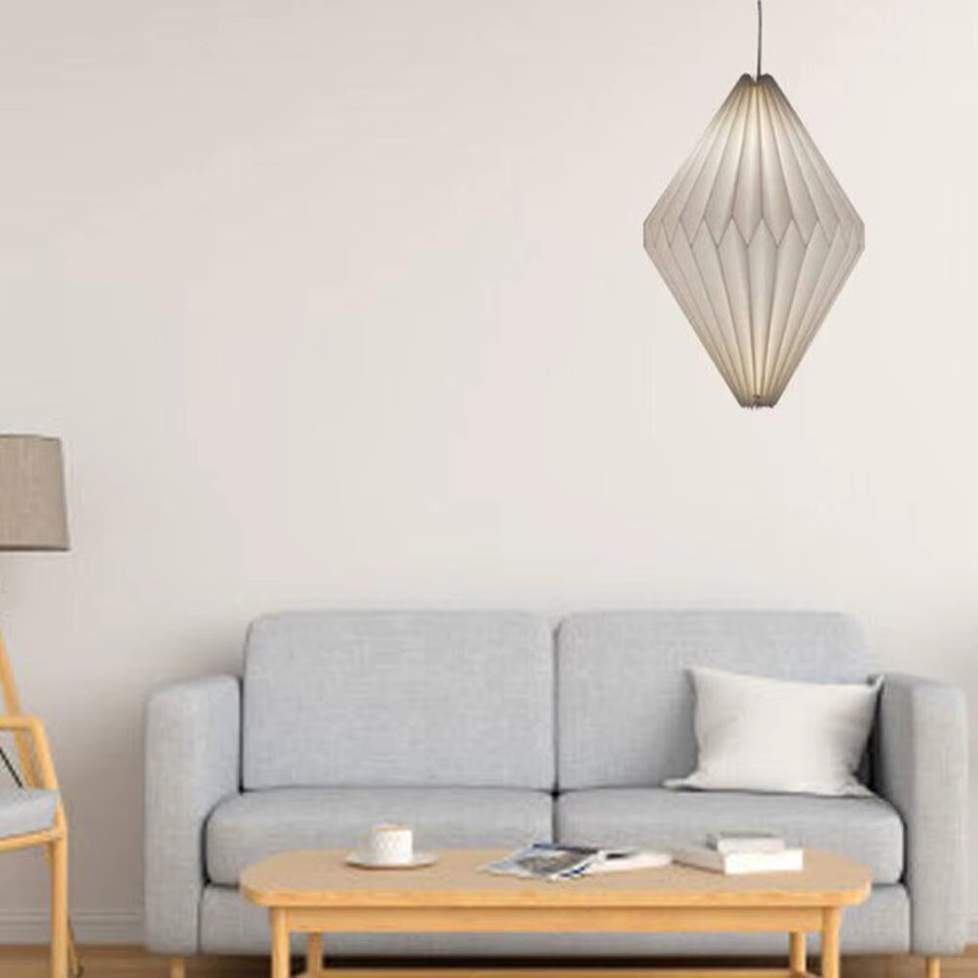 Moderne Origami Papier Laterne als hängende Deckenlampe in Weiß mit warmweißem Licht im nordischen Stil - Bild 1