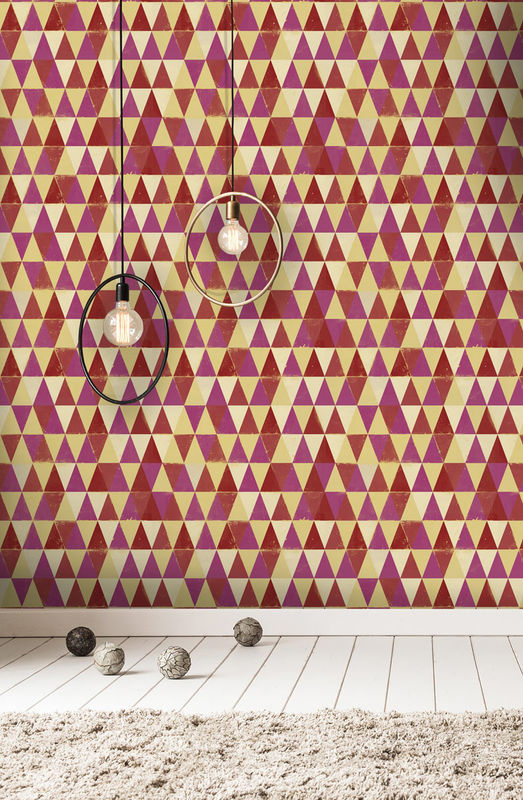 MINDTHEGAP Tapete Circus Pattern WP20006 in Mehrfarbig (Rot, Pink, Gelb) mit geometrischem Retro-Design - Bild 2