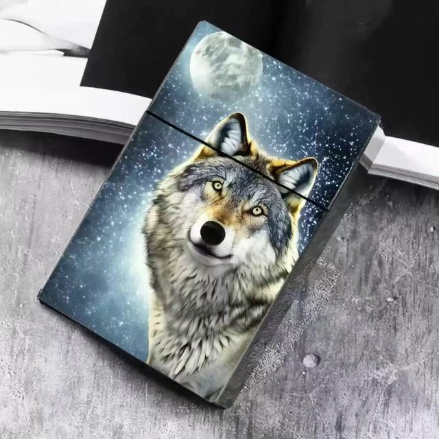 Personalisierte Zigarettenbox von KeYi mit Mächtigem Wolfskopf, Versiegelte Aufklappbare Zigarettenschachtel für 20 Zigaretten, Multicolor - Bild 1