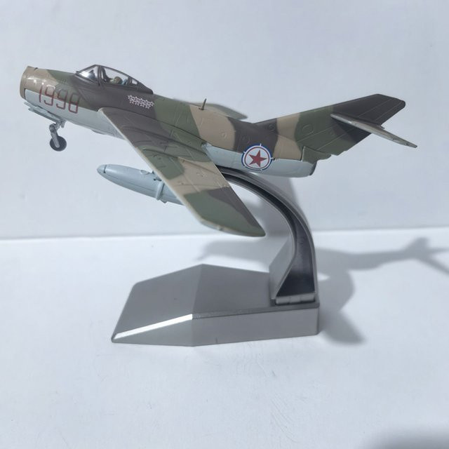 JASON TUTU Mikoyan MiG-15 Überschall-Kampfjet, Druckguss-Metallmodell, Maßstab 1:72 - Bild 1