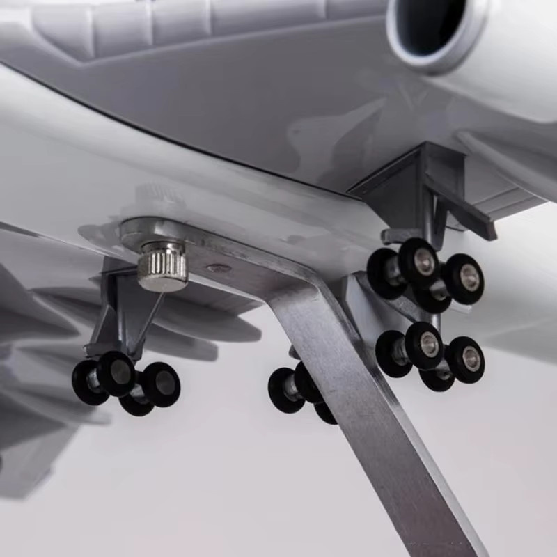 ZOCO Thai A380 Flugzeugmodellbausatz, 1:160 Maßstab, mit Fahrwerk und Rädern - Bild 2