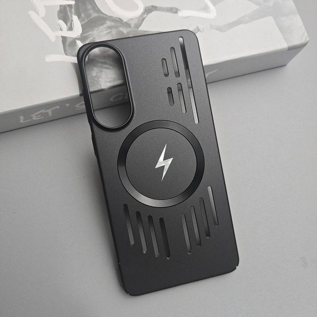 Magnetische PC-Schutzhülle in Schwarz für Samsung Galaxy S26 Ultra S24 S23 S22 Plus FE mit kühlender Metallfarbe und ultra-dünnem Design - Bild 1