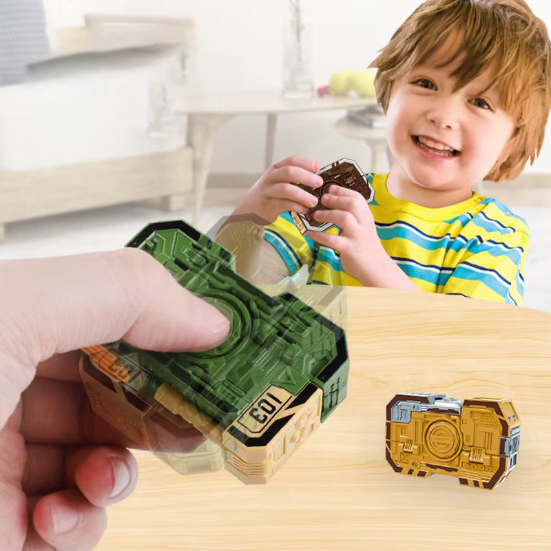 AHHLCLT Verformte Auto Tank Fidget Spinner, Zappeln Spielzeug, Hand Spinner Vent Spielzeug - Bild 2