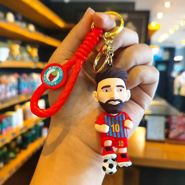 Schlüsselanhänger Cartoon Messi, Silikon, rot, Unisex - Bild 1