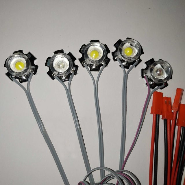 SHUAICHI LED Strobe Licht, ferngesteuert, 1-teiliges Set - Bild 1