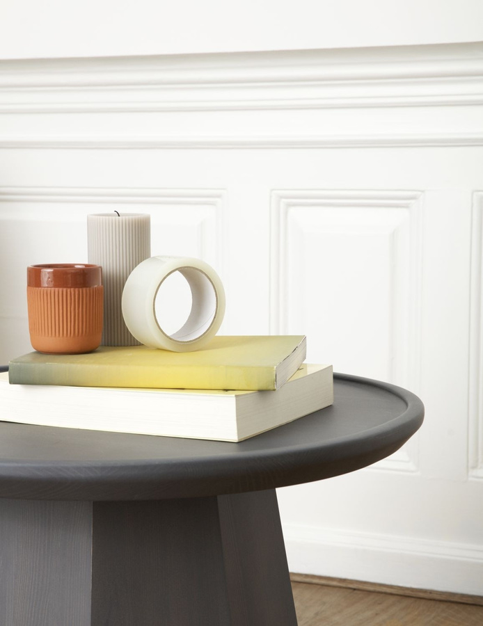 Normann Copenhagen Pine Beistelltisch aus Holz in Rundform - Bild 2