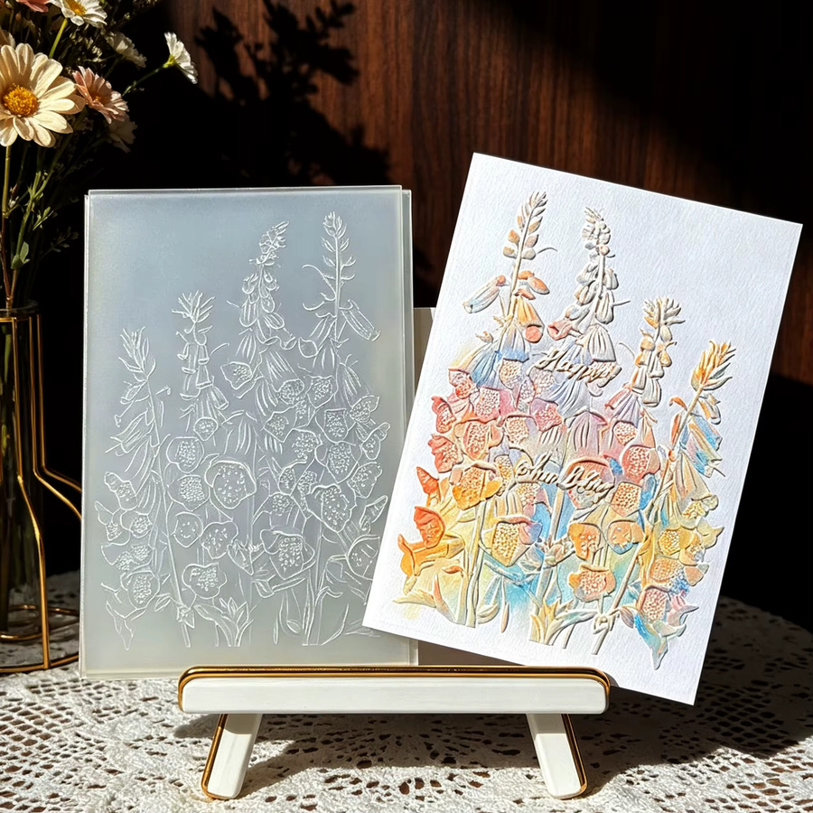 Prägeschablone Frühlings-Windspiel-Gras mit Rehmannia-Blumenstrauß-Muster aus Kunststoff für handgemachte Karten - Bild 2