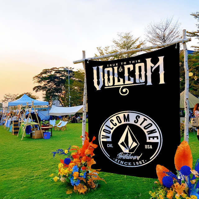 Volcom Banner Flagge Schwarz Textil B: 60,0 cm, H: 40,0 cm - Bild 1