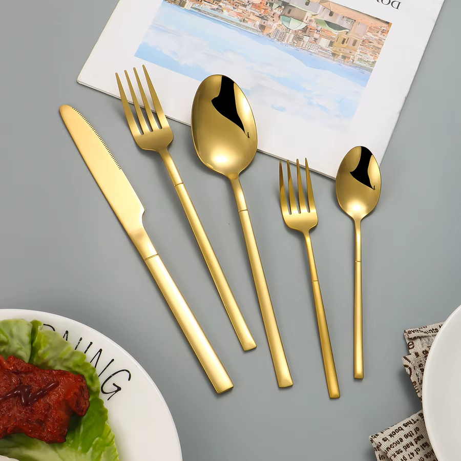 30/24-teiliges Ritterbesteck-Set aus poliertem Edelstahl in Gold für 6 Personen inklusive Messer, Gabel und Löffel - Bild 3