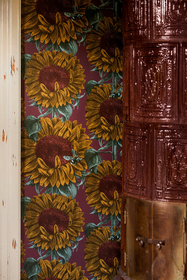 Studio Lisa Bengtsson Tapete Sunday in Purple mit botanischem Floral-Design aus Vlies - Bild 2