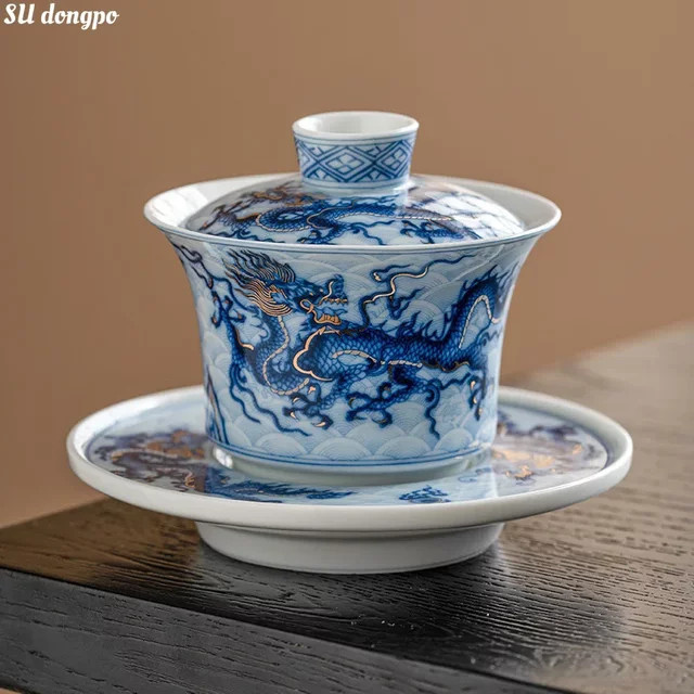 YMOLGA Keramik Gaiwan Teezubereitung Set mit chinesischem Drachen-Motiv und Metall-Inlay in Blau und Weiß, 3-teilig - Bild 1