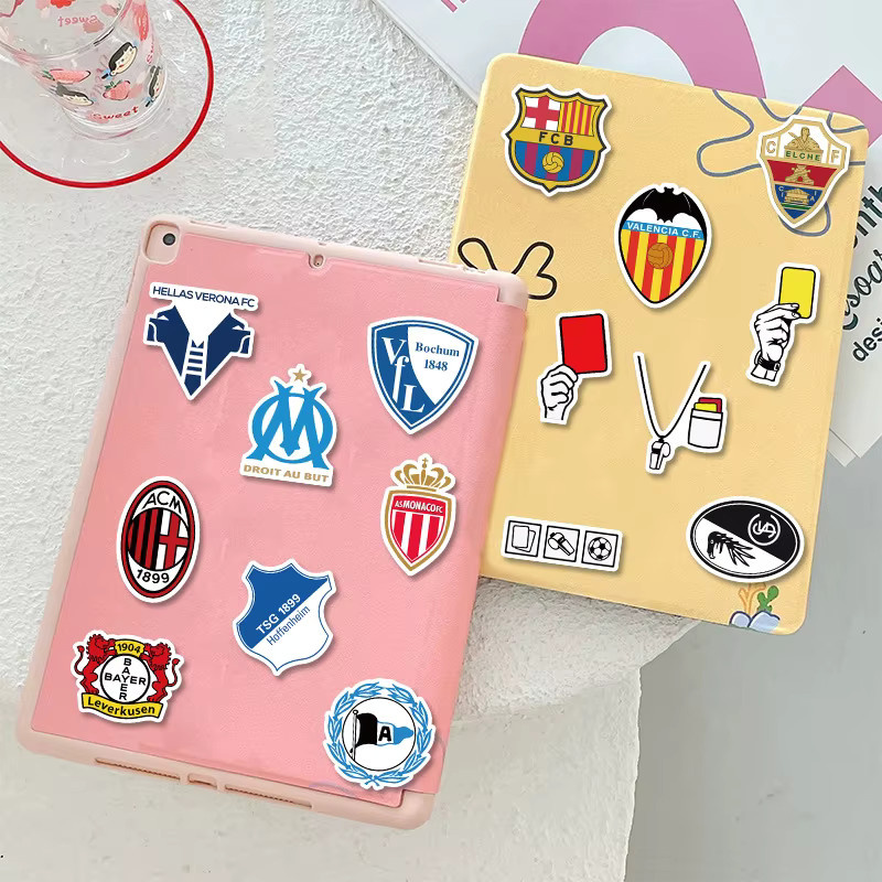 100 Stück Bandai Fußballverein-Logo Aufkleber, wasserfeste dekorative Graffiti-Sticker in Multicolour für Laptop, Gepäck und Gitarre - Bild 2