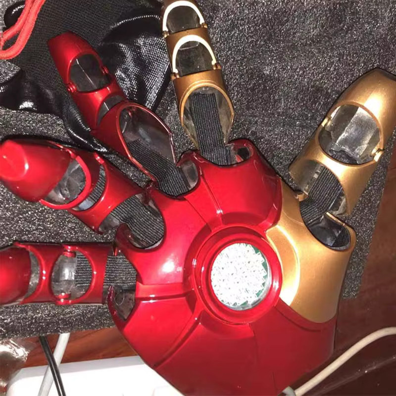 Fondjoy Marvel MK42 Figur Iron Man Rüstung, mit LED-Licht, Zubehör - Bild 3