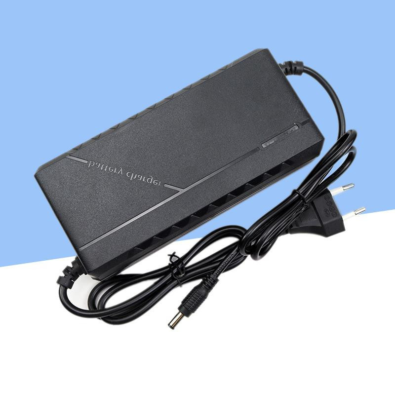 WAPUNO Intelligentes Schnellladegerät für 72V 20S Lithium-Ionen-Akkupacks, 5A, Schwarz - Bild 3