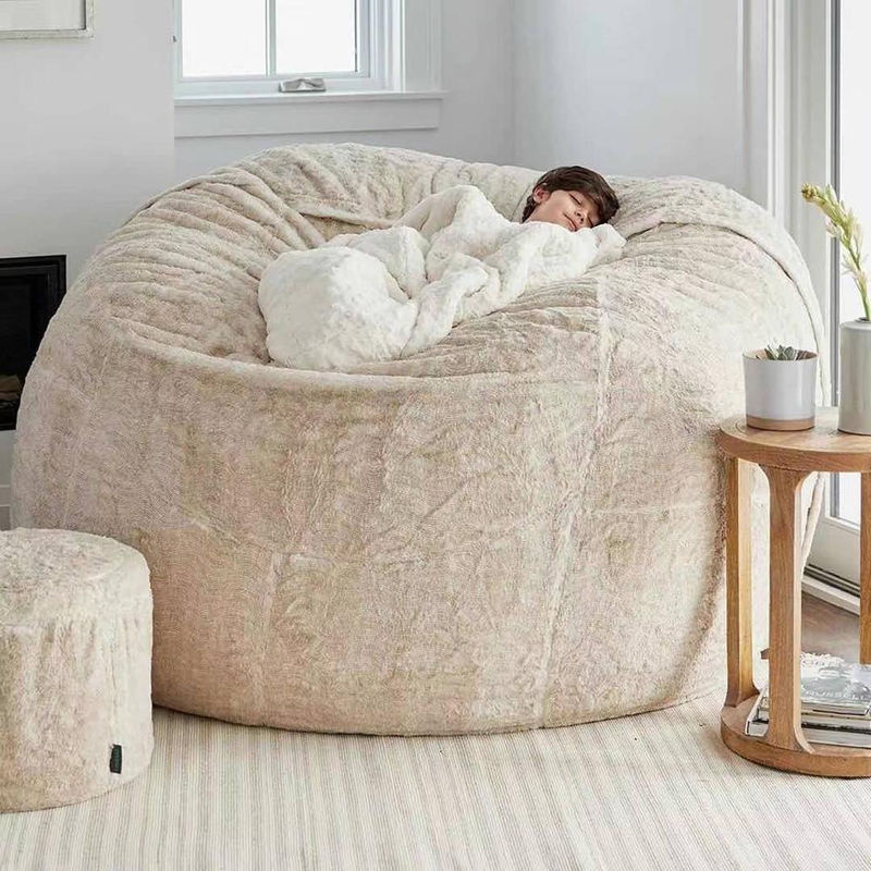 Flauschiger Fleece Schonbezug von aimo in Beige für Sessel, Sitzsack oder Stuhl - Bild 2