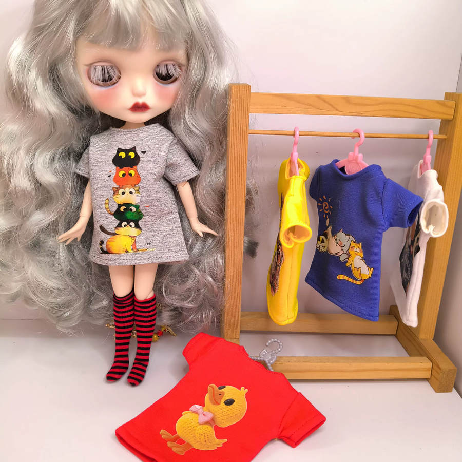 FJ&LUK HOUSE Puppenkleidung, kurzes T-Shirt mit Cartoon-Print, gestreifte Socken, 2-teiliges Set - Bild 3