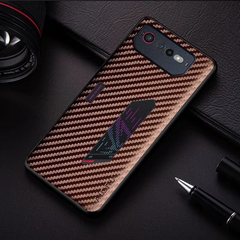 Stoßfeste und schlanke Kohlefaser-Schutzhülle für Asus ROG Phone 7 in Schwarz - Bild 2