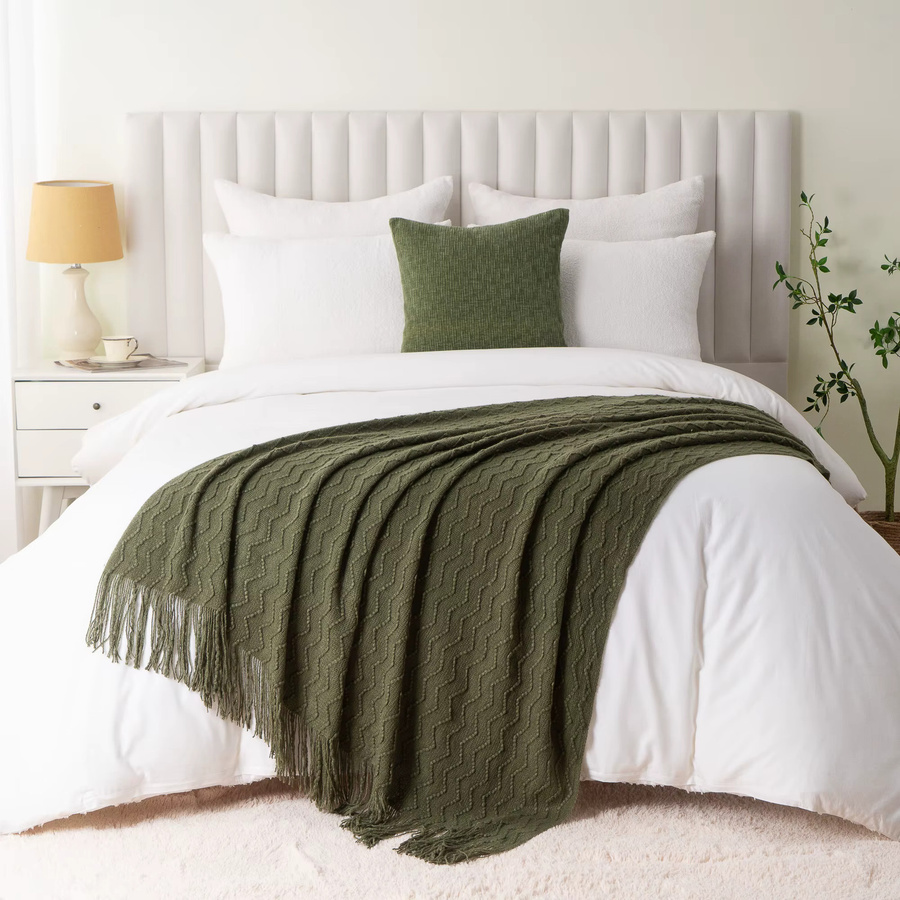 Battilo Grüne Strickdecke mit Quasten, karierte Sofadecke für das Bett, B/B/H: 152 x 127 x 1 cm - Bild 3
