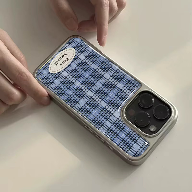 Ins Deep Blue Healing Checkered Epoxy Handyhülle mit Silver Edge für iPhone XR/11/12/13/14/15/16/17 Pro Max in Blau und Silber - Bild 4