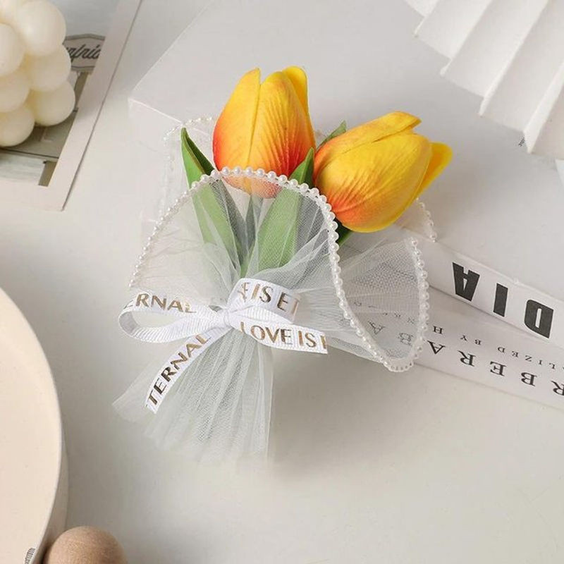 Mango Event Mini Tulpen Kunstblumenstrauß Gelb mit Perlennetz Dekoration - Bild 1