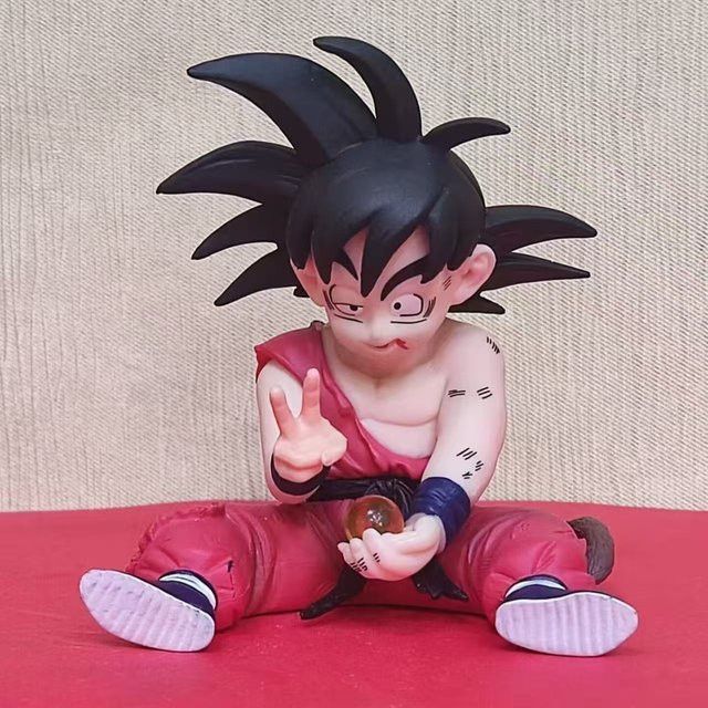Bandai Dragon Ball Z Son Goku Super Saiyajin Action Figure aus PVC in Multicolor, Höhe: 8 cm - Bild 1