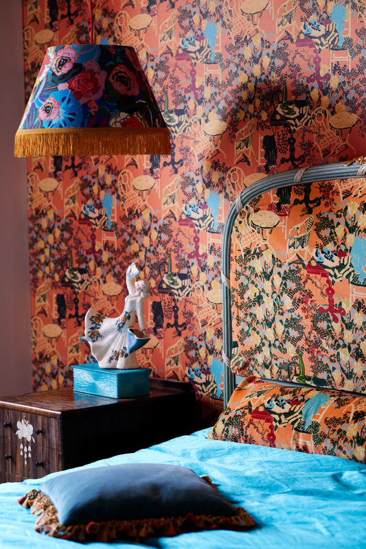 Mindthegap Tapete La Brasseria in Orange und Multicolour, Vlies-Tapete im Boho-Stil - Bild 3